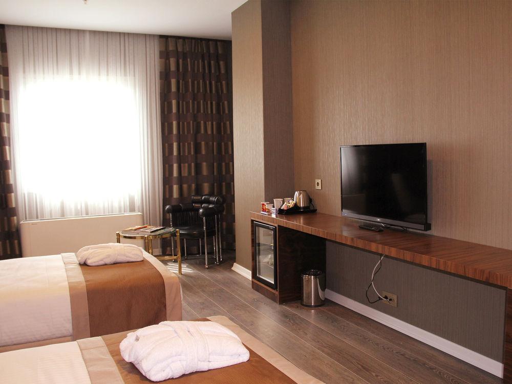 Manesol Fuar Hotel Istanbul Ngoại thất bức ảnh